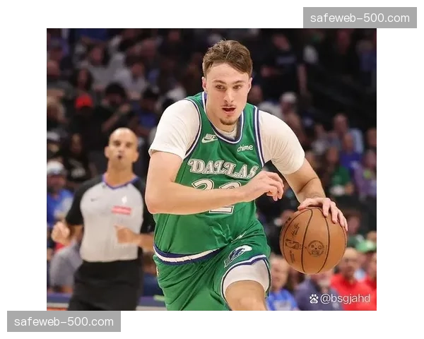 米德尔顿8.7分3篮板数据下滑 独行侠赛季末段表现低迷